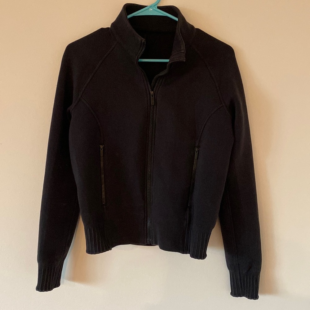 Lululemon Jacket black